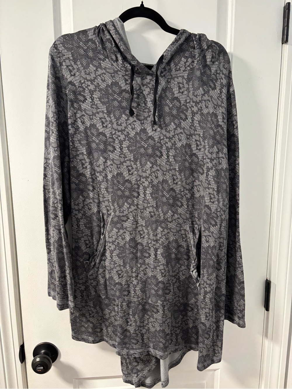 Lane Bryant Livi Gray Lace Floral Hoodie - Size 26/28